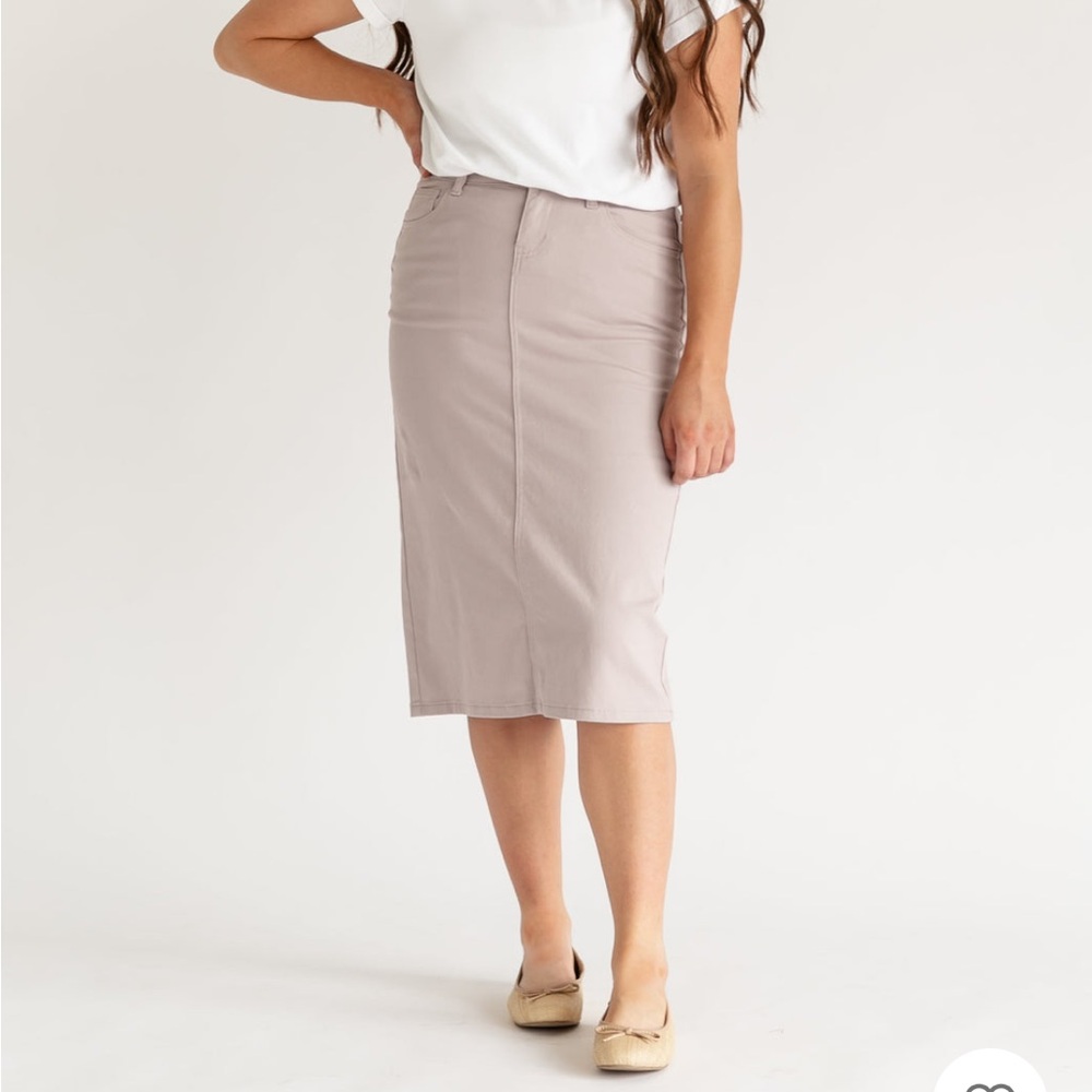 Inherit Co. Lilac Remi Skirt size 8